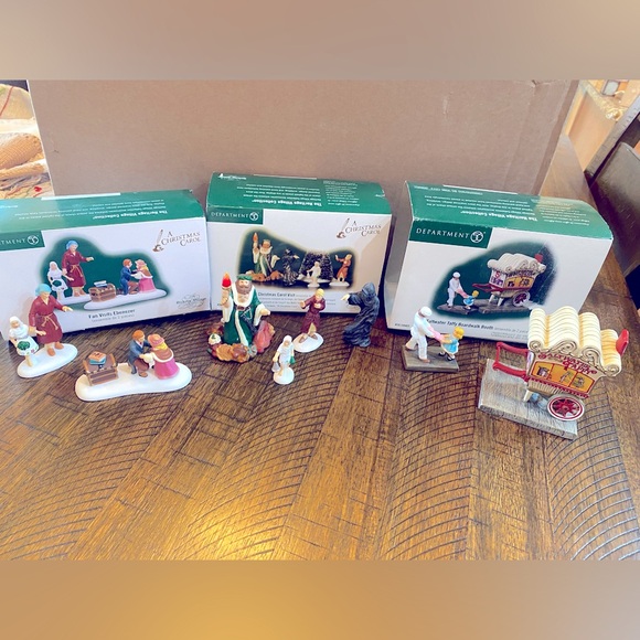Department 55 A Christmas Carol Visit, Fan Visits Ebenezer, Saltwaterr Taffy - Picture 1 of 17